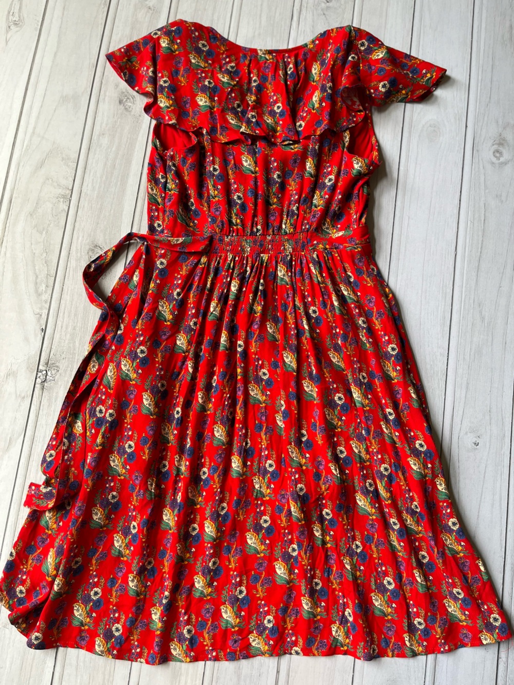 Anthropologie Maeve Rosalia red floral faux wrap ruffle v neck dress . Size 0P - Picture 7 of 14
